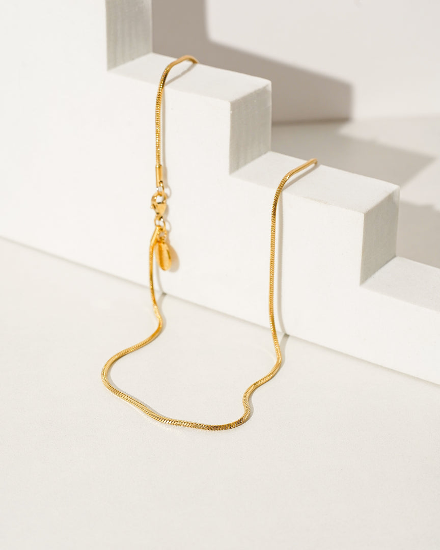 Willow Choker