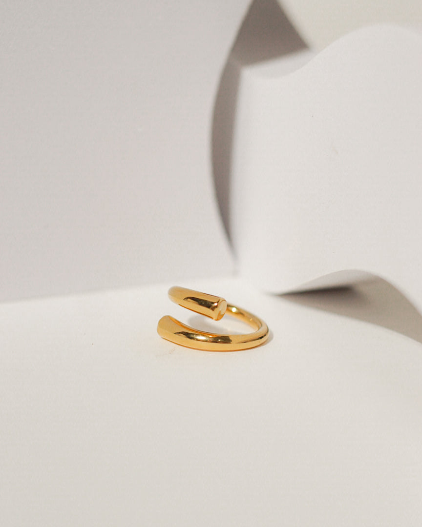 Anya Ring