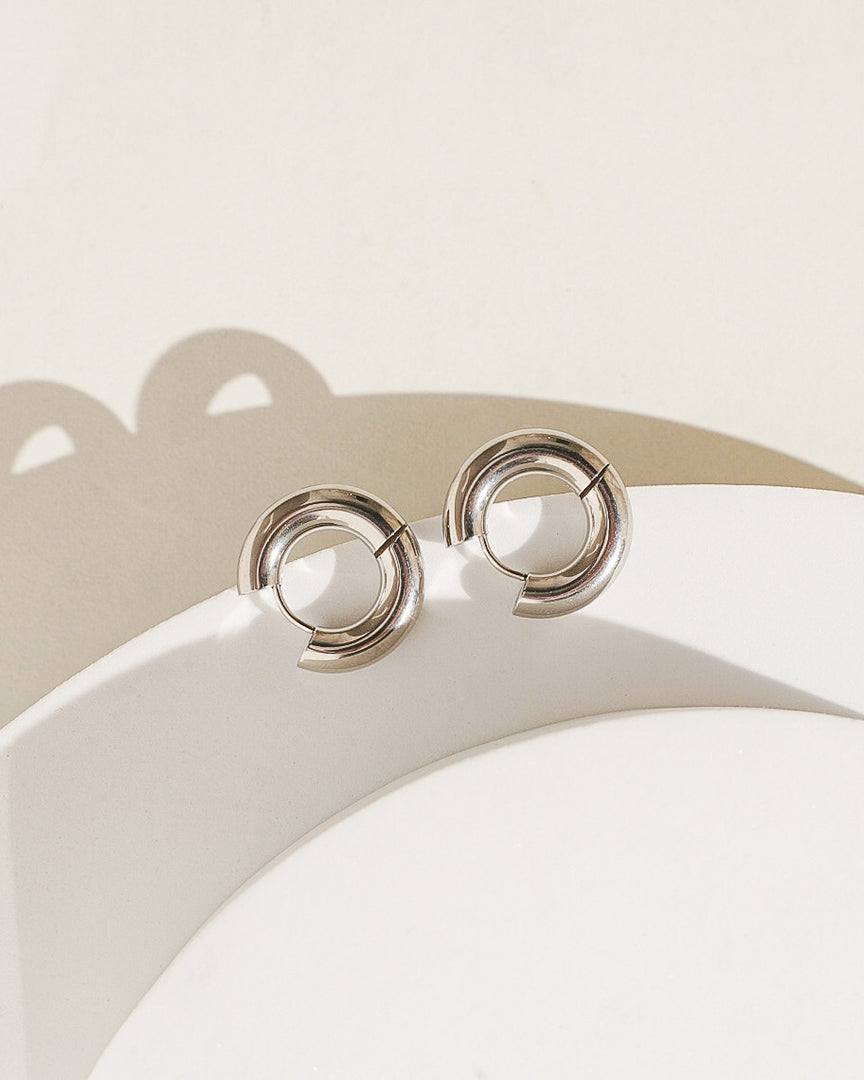 Clasico Medio (Silver)