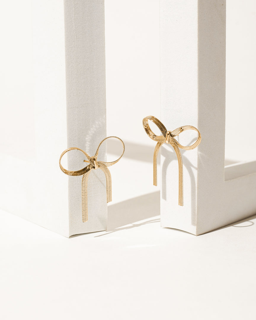 Aurie Earrings (Gold)