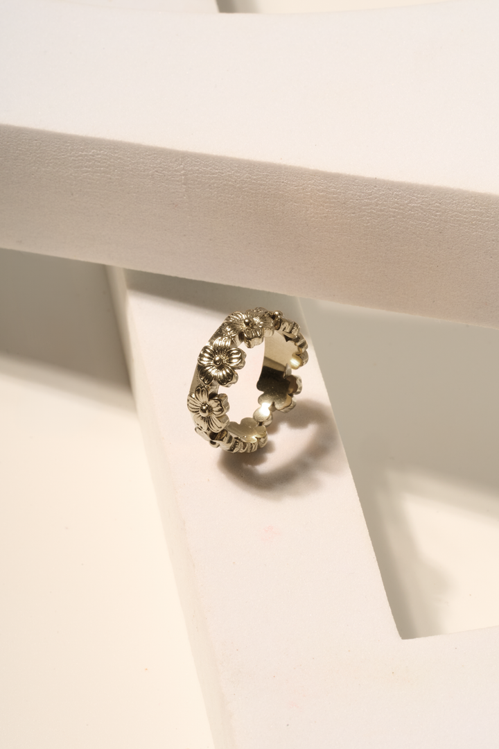 Flores Ring (Silver)