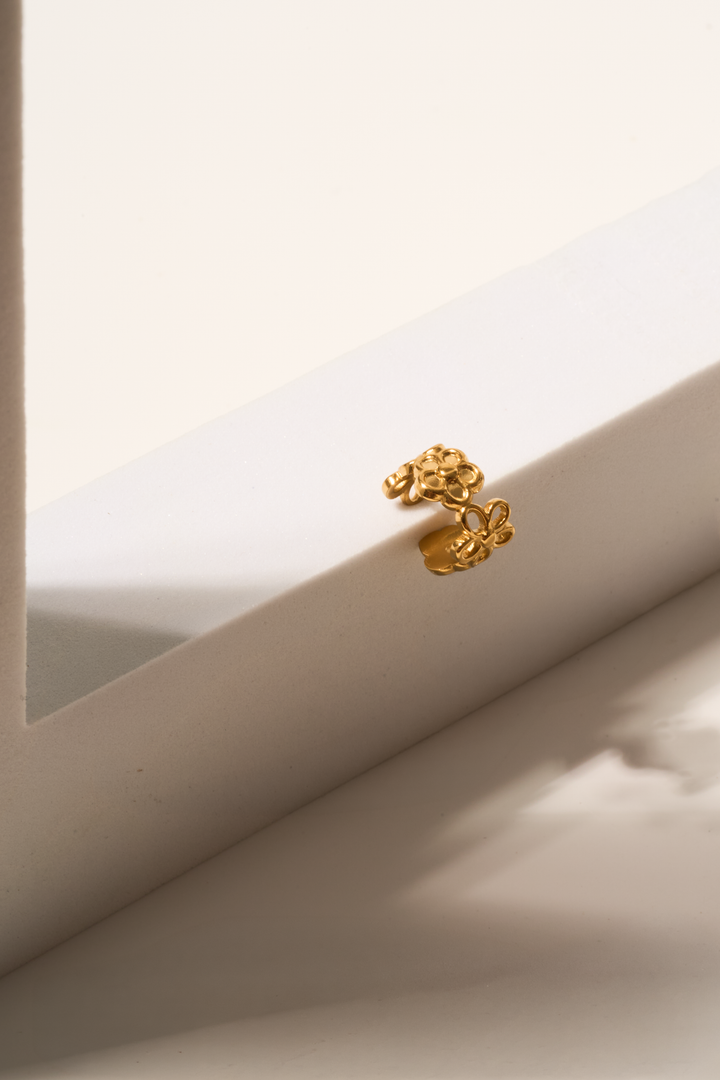 Flores Ear Cuff