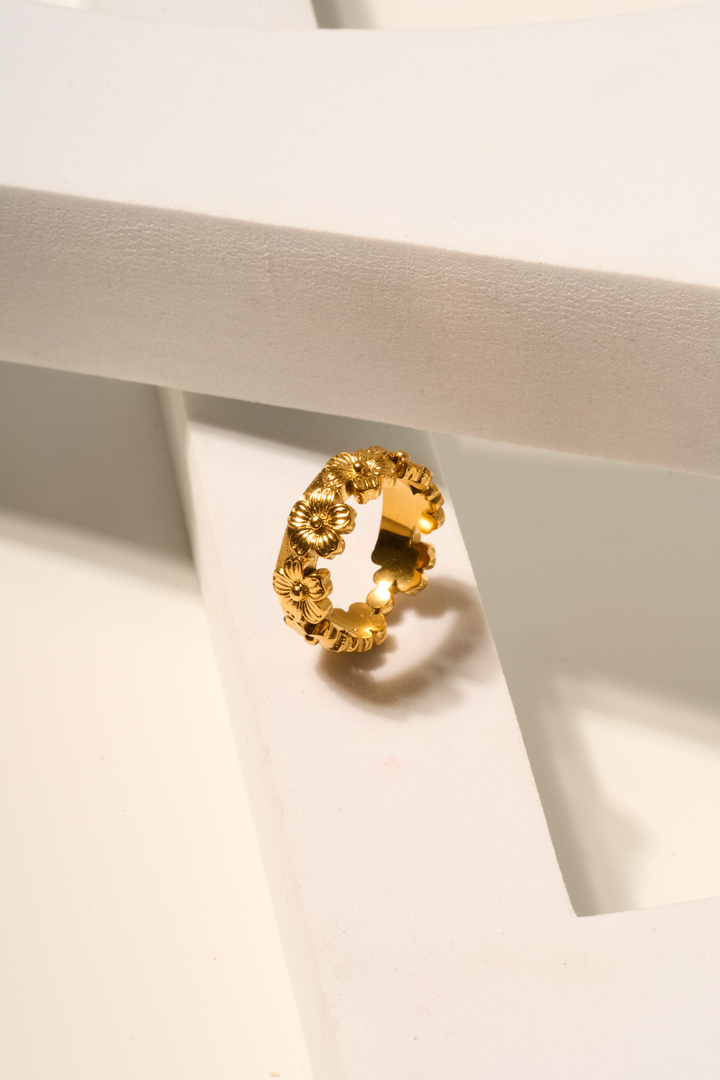 Flores Ring