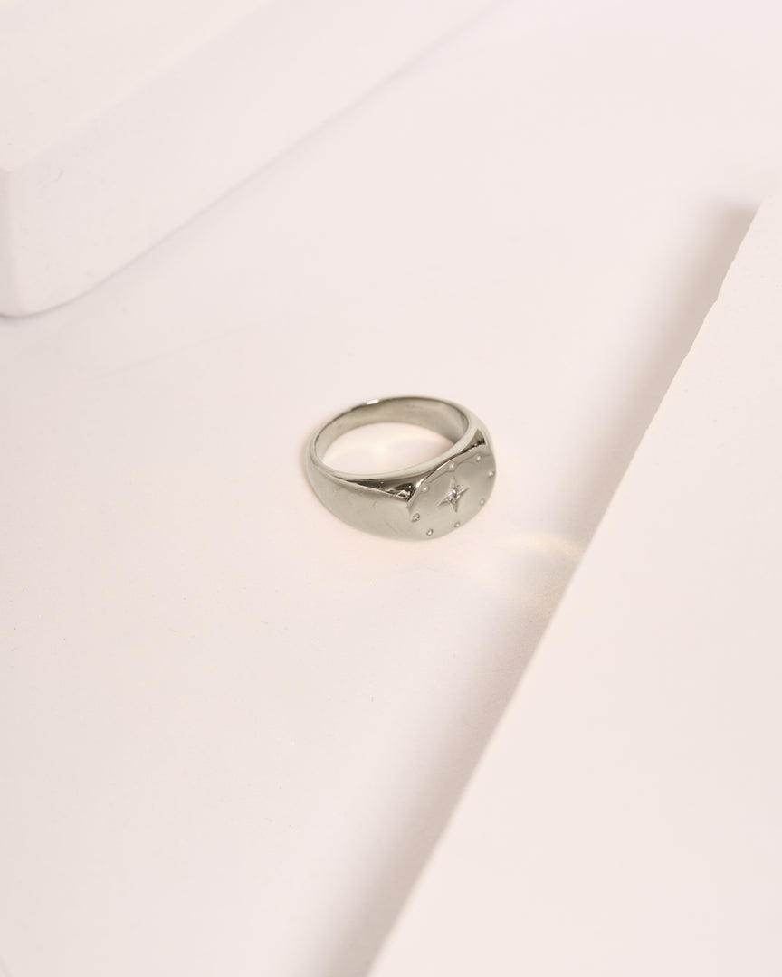 Val (Silver)